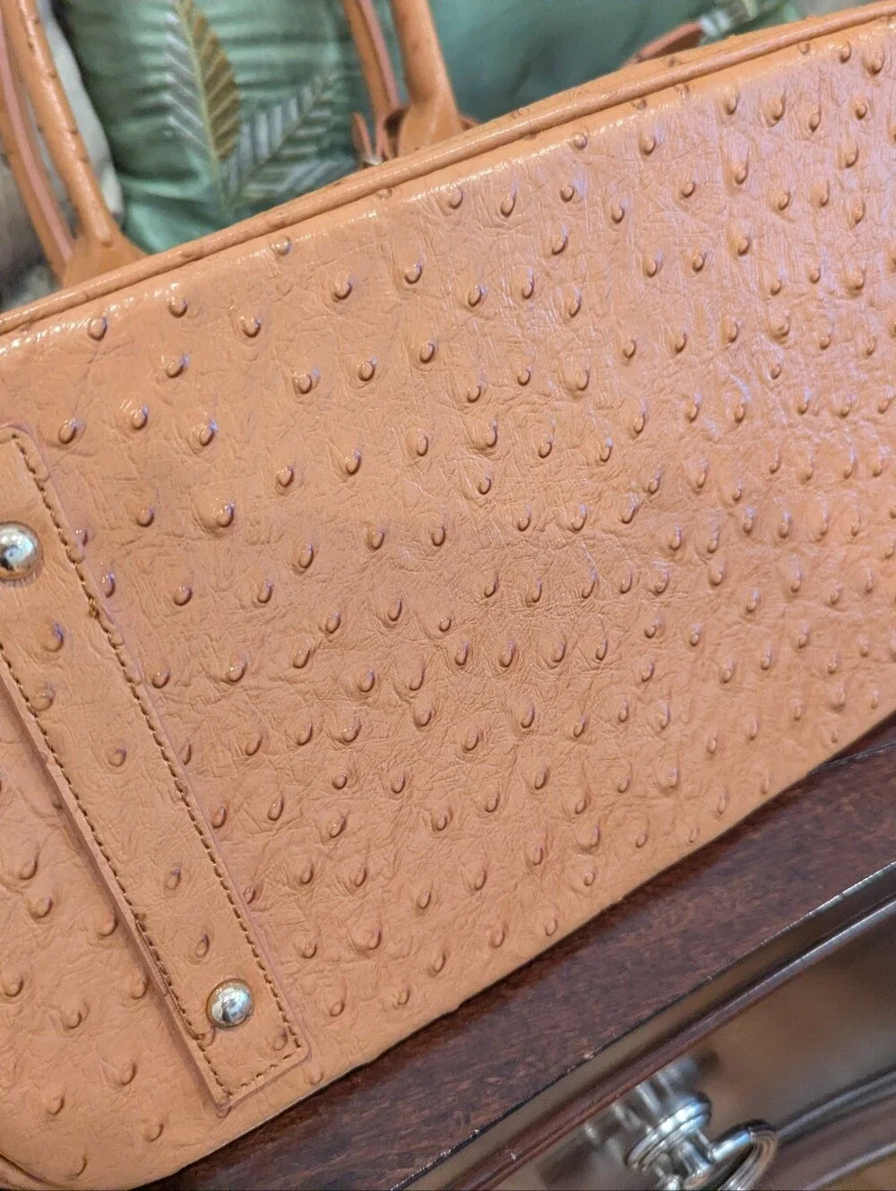 Stauer structured tan